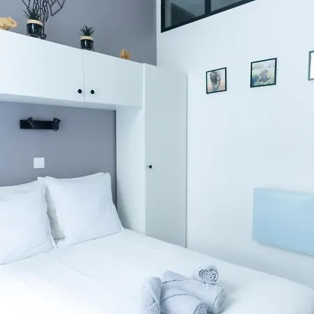 L'eledaurat - Centre - Ideal Professionnel - Proche Clermont Ferrand アパート