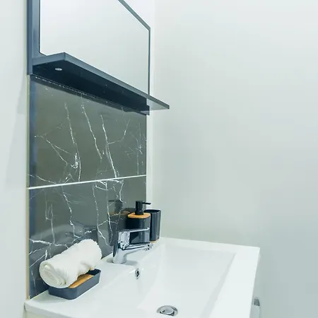 L'eledaurat - Centre - Ideal Professionnel - Proche Clermont Ferrand Apartment